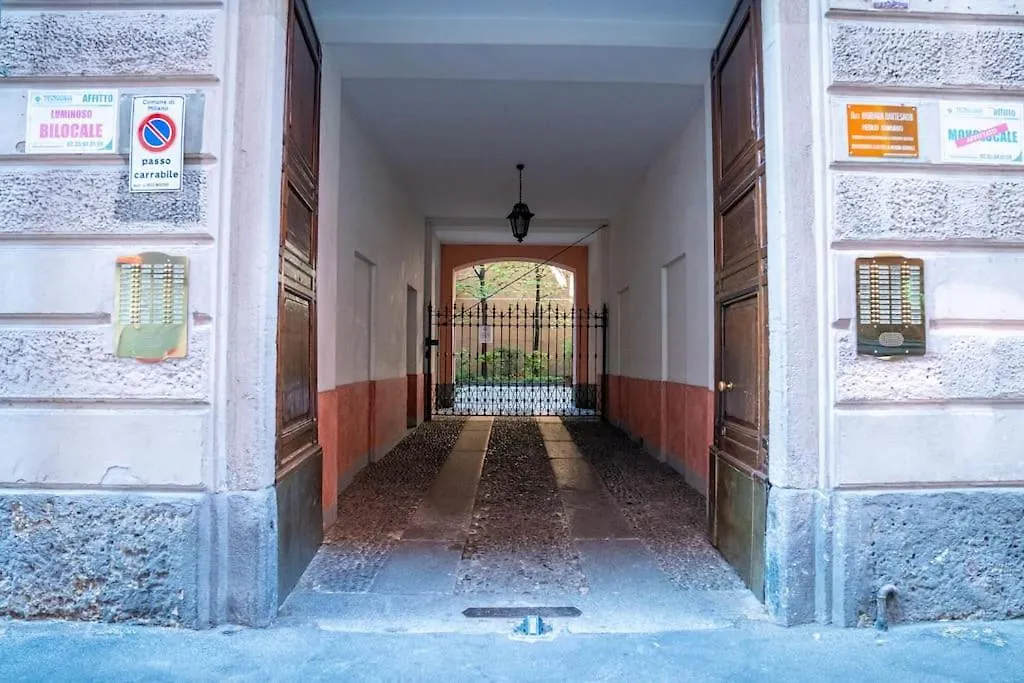 Bilocale Nel Cuore Di Moscova Milan Apartment