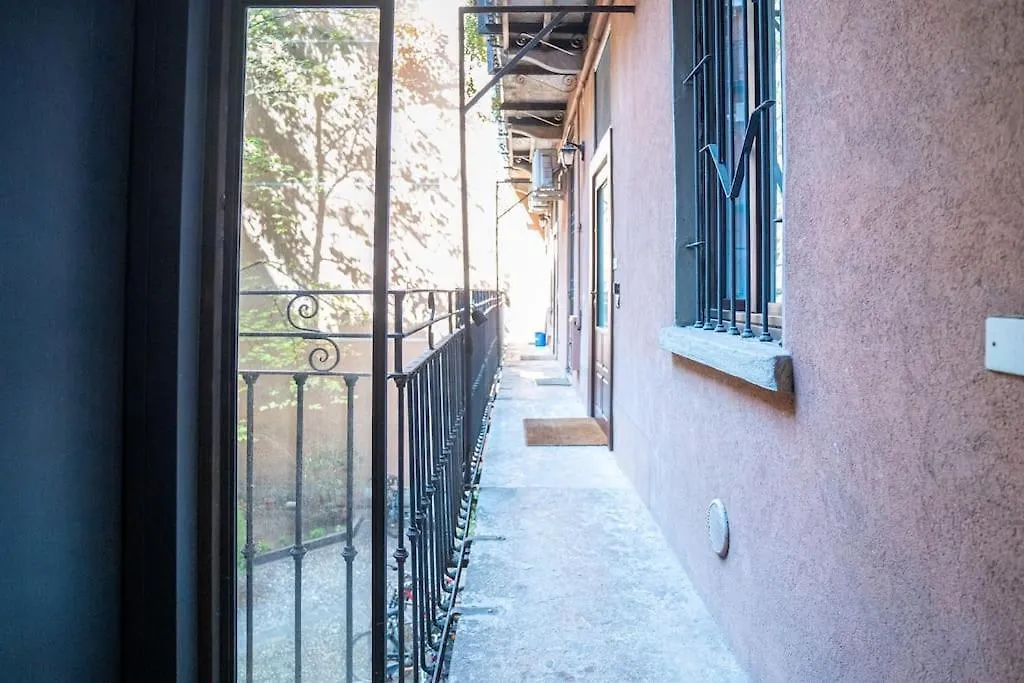 Bilocale Nel Cuore Di Moscova Milan